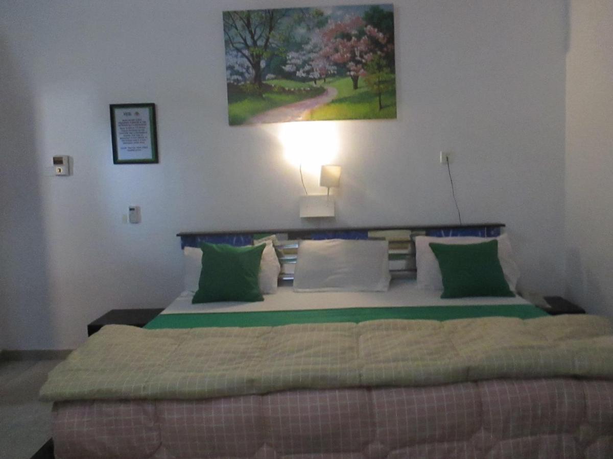 איסט לגון Hgl Guest House מראה חיצוני תמונה