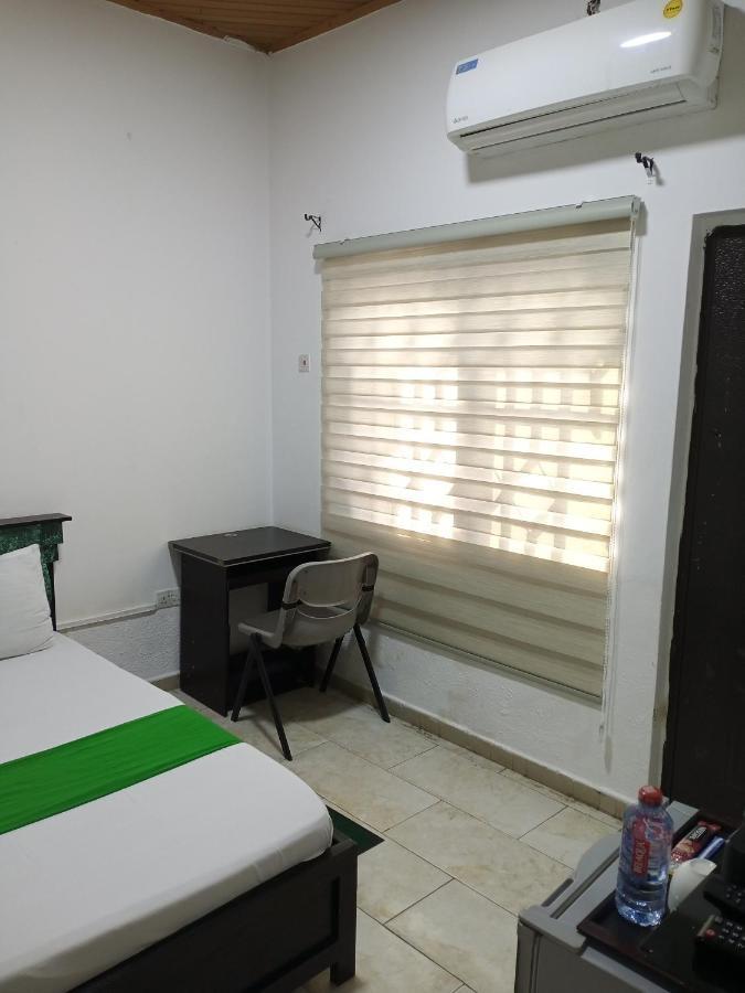 איסט לגון Hgl Guest House מראה חיצוני תמונה